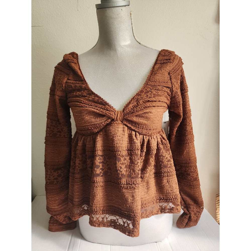 Francescas Rust Brown Lace Peplum Long Sleeve Top V-Neck Small FCFTKC801